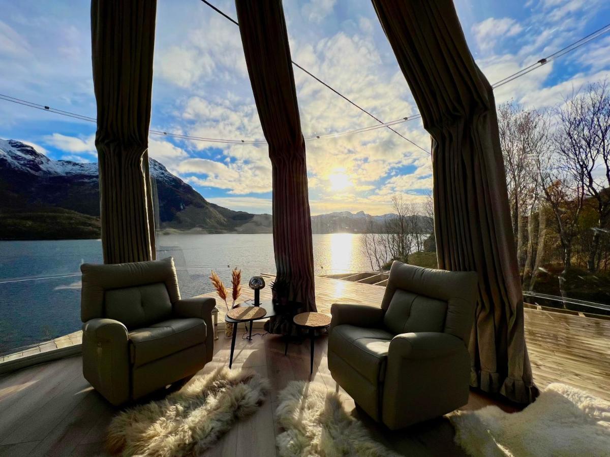 Lofoten Glampingdome Myrland Exteriör bild