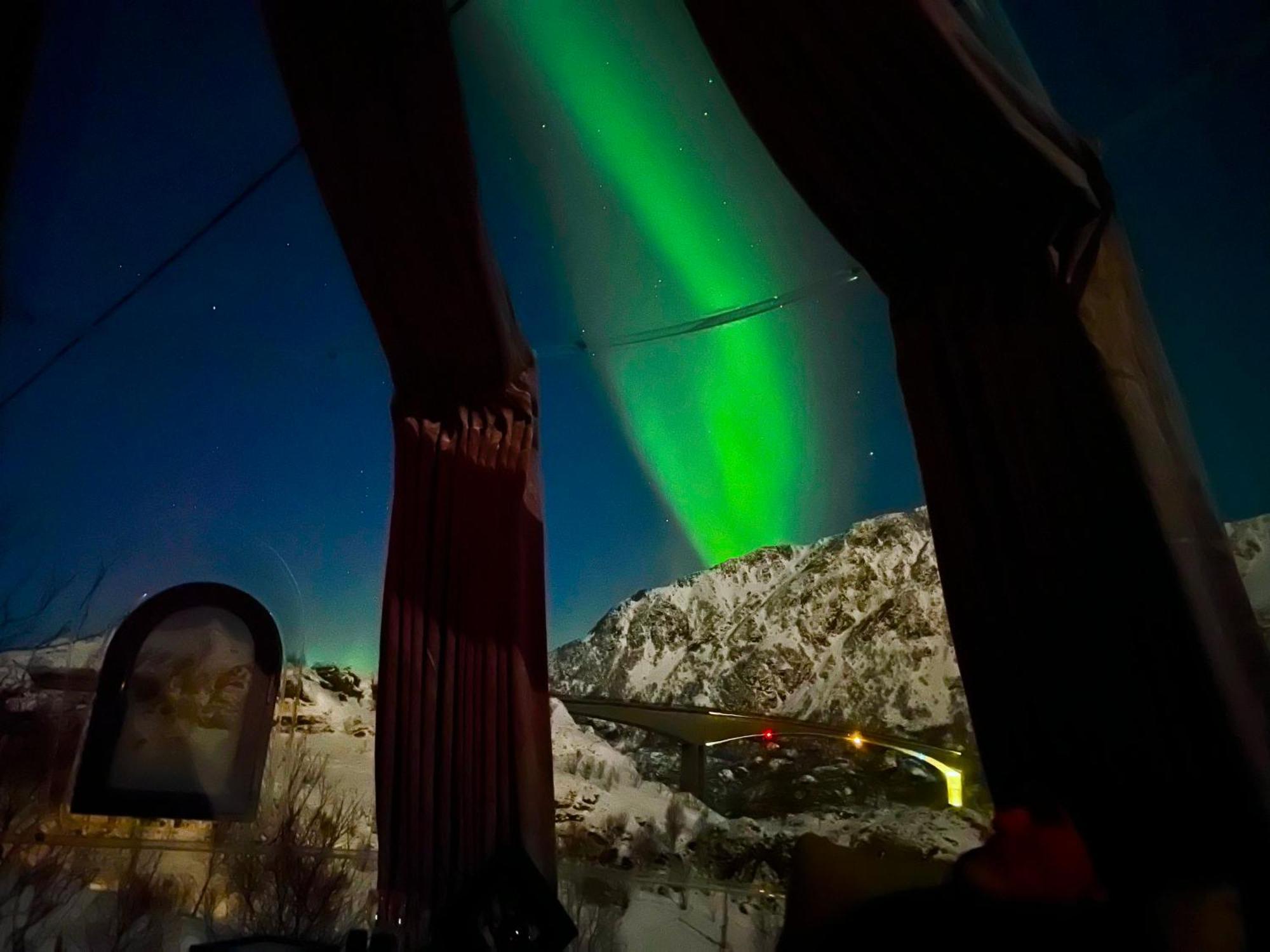 Lofoten Glampingdome Myrland Exteriör bild