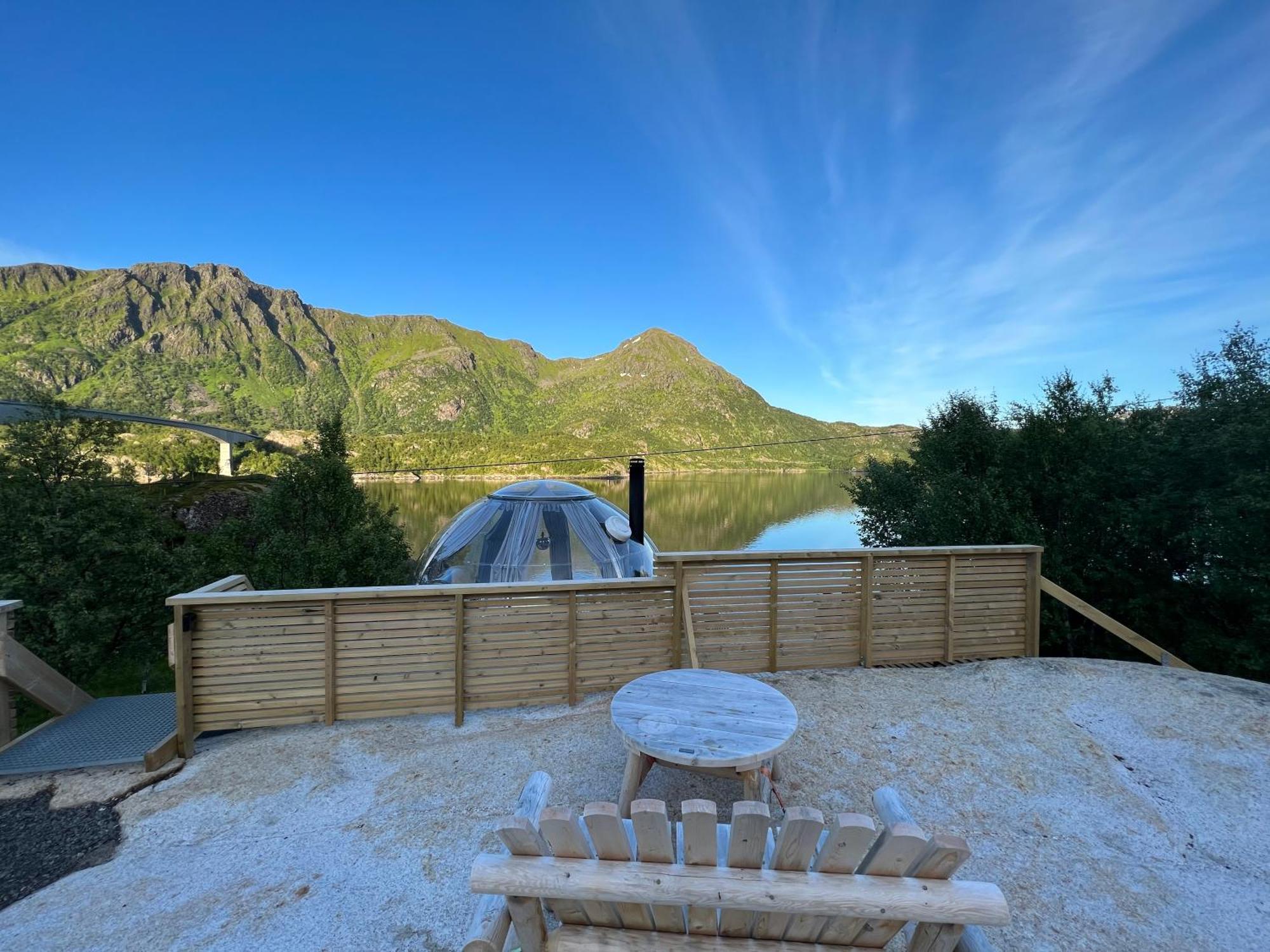 Lofoten Glampingdome Myrland Exteriör bild
